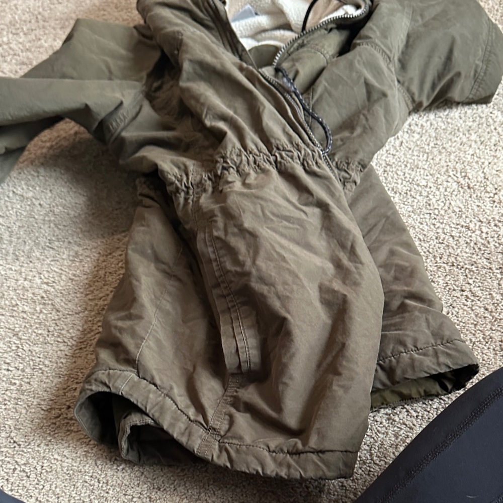 Columbia Dark Green Hooded Puffer Jacket - Picture 5 of 6